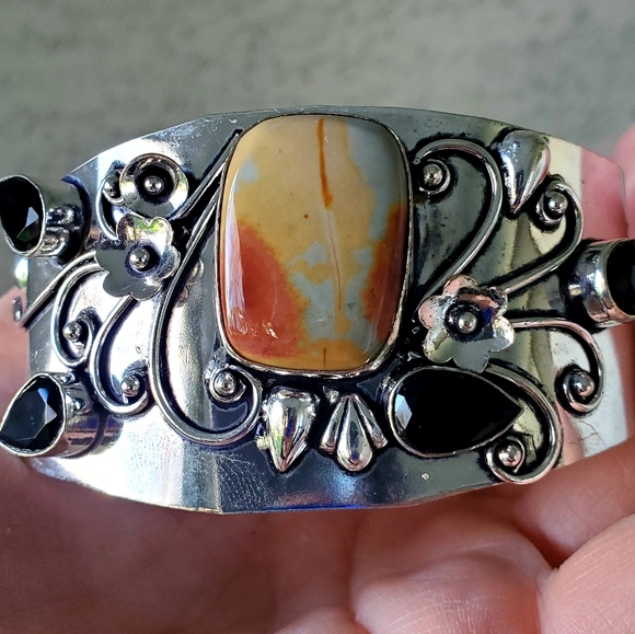 New Mookaite Jasper and Spinnel Cuff 925 Silver Bracelet. - Picture 10 of 16